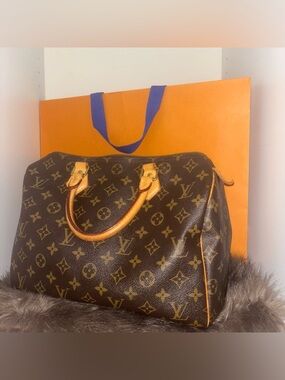 Louis Vuitton Speedy 30 Monogram Canvas Purse/Bag